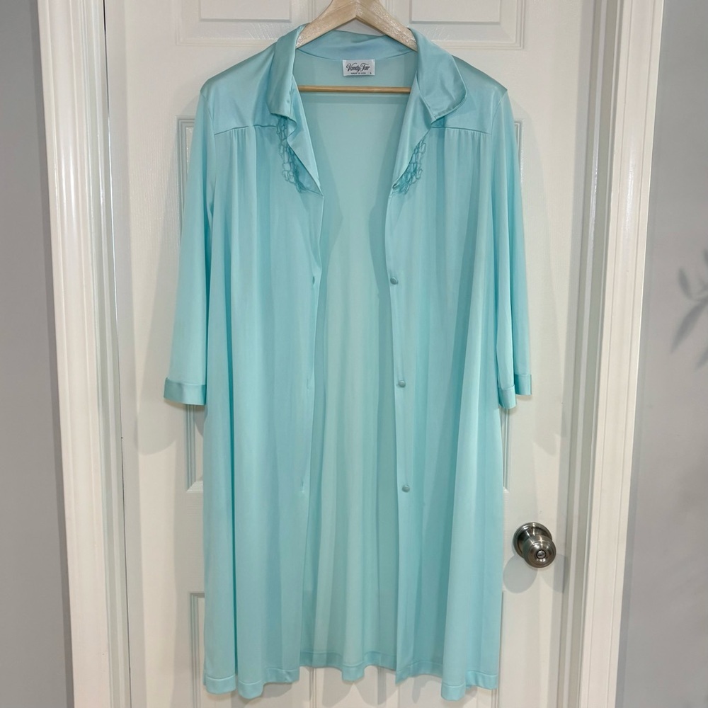 VTG Aqua Mint Blue Two-Piece Nylon Peignoir Nightgown & Robe Set Size M & L USA - Picture 8 of 17